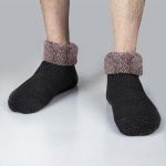 YUEDGE Men's Cozy Fleece-Lined Slipper Socks - 2 Pairs