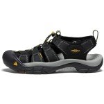 KEEN Men's Newport H2 Sandals in Black, Size 9.5