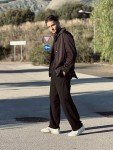 Deyeek Men's Black Open Bottom Sweatpants with Pockets