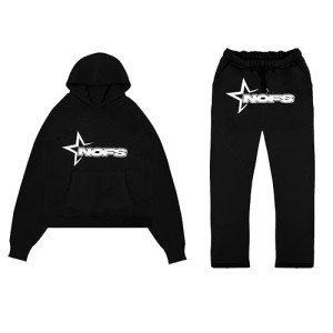 Trendy Men's 2-Piece Loose Tracksuit Set