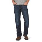 Lee Men's Extreme Motion Boot Cut Jeans, Cruz