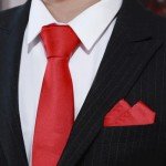 KOOELLE Men's Solid Red Tie and Pocket Square Set