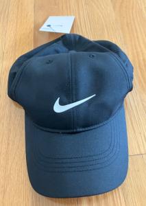 Nike Adjustable Golf Cap in Black