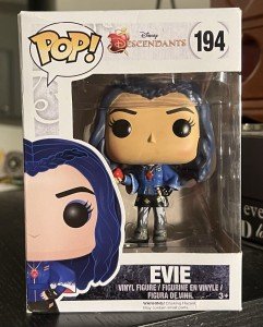 Vaulted Funko Pop: Evie #194 from Descendants