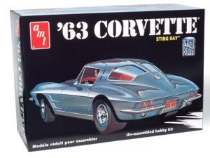 1963 Chevy Corvette 1:25 Scale Model Kit