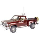 1976 Chevy Sports Stepside 4x4 Model Kit