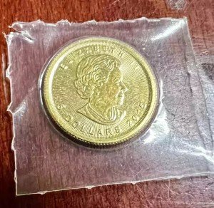 2015 Canadian Gold Maple Leaf 1/10 oz Coin