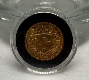 1922 Swiss Gold 20 Francs Helvetia Coin