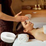 Giantex 84'' Folding Massage Table with Carry Case