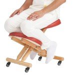 Ergonomic Wooden Foldable Kneeling Chair – Cinnamon