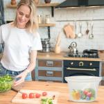 Reusable Platinum Silicone Food Storage Bags, Leak-Proof, BPA-Free & Airtight, Eco-Friendly, Dishwasher Safe, Multi-Purpose Bags for Food, Travel & Organization, Set of 6 PACK (White&Green)