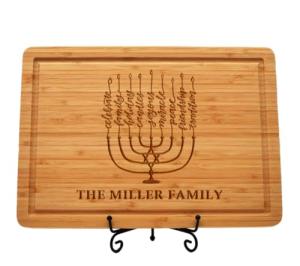 Custom Cutting Board for Hanukkah & Shabbat Shalom, Challah Cutting Board, Engraved Gifts for Jewish Wedding and Family Kitchen Decorations, Personalized Charcuterie Board, Housewarming Gifts