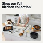 Amazon Basics Nonstick Bakeware 6-Piece Set, Stackable, Dishwasher and Oven-Safe