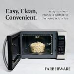 Farberware 1000W Countertop Microwave Oven with Child Lock