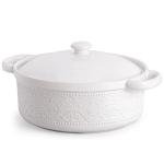 FUN ELEMENTS Casserole Dish, 2 Quart Lace Emboss Dish with Lid, Oven to Table Ceramic Round Serving Handles for Dinner and Party, Thanksgiving Christmas Gifts(Bright White)