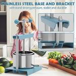 Cheese and Fruit Manual Press - 1.6 Gallon