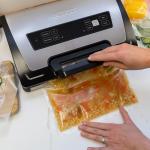 Nesco Vacuum Sealer Kit with Bags and Canister