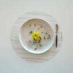 15" Round Silicone Placemat with Silver Stream Print