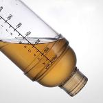 FEOOWV 33 oz Plastic Cocktail Shaker and Mixer
