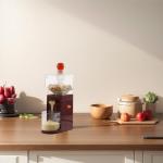 IULAVP Electric Peanut Butter Maker: 500Ml Portable Small Peanut Butter Machine, Nut Grinder with Anti-Slip Base - 120W Strong Motor Power Food Processor for Coffee Corn Cashew Hazelnut Grain Mill