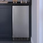 EdgeStar IB250 15 Inch Wide 20 Lbs. Capacity Free Standing and Undercounter Ice Maker with 25 Lbs. Daily Ice Production - Stainless Steel