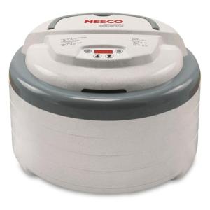 Nesco Snackmaster Pro Food Dehydrator with 4 Trays