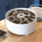 Nesco Snackmaster Pro Food Dehydrator with 4 Trays