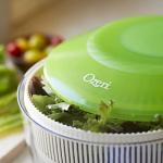 Ozeri Italian Made Fresca Salad Spinner and Serving Bowl, BPA-Free, Green, 4.4 qt