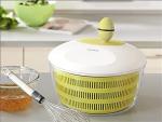 Leifheit Salad Spinner with Ergonomic Handle, Green
