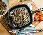 10.5 Inch Lodge Square Cast Iron Grill Pan