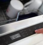 Honeywell 18-Inch Stainless Steel Dishwasher with 8 Settings