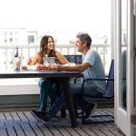 6-Cup Electric Fondue Pot Set with Colorful Forks