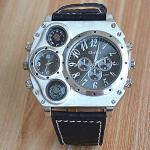 Avaner Oversized Dual Time Zone Leather Watch