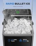 Compact Ice Maker with 2.5L Ice Basket