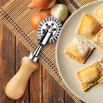 Fusiontec Pastry Wheel Cutter for Home Baking