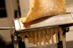 OVENTE Manual Pasta Maker with 7 Thickness Settings