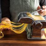 AITRAI Manual Pasta Maker with Adjustable Thickness