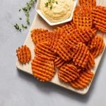 Alexia Sweet Potato Waffle Cut Fries Seasoned with Garlic, Onion & Pepper (20 oz)