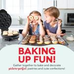 DASH MultiMaker: Mini Donuts, Waffles, Cupcakes