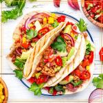 Nostalgia Taco Tuesday Heated Serving Set - Red