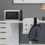 Magic Chef 1000W Compact Countertop Microwave Oven