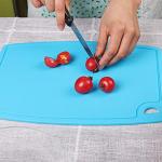 Liflicon Foldable Silicone Cutting Board with Handle