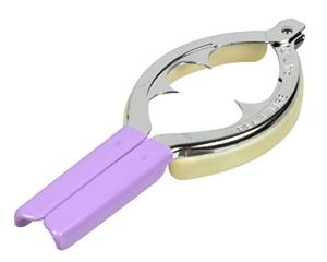 Pearl Metal C-3525 Spray Can, Gas Remover, Bottle Opener, Convenient Accessories, Made in Japan