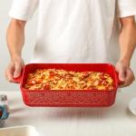 Ceramic Baking Dish Set of 3, Casserole Dishes for Oven, Ideal for Baking, Stewing, Roasting, and Holiday Feasts. The Gift for Mother's Day, Thanksgiving, Christmas, or Housewarming(Christmas Red）