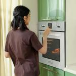 Empava 24 inch Built-In Gas Single Wall Oven with Convection and Rotisserie 5 Cooking Modes, Knob and Touch Control, LED Display, Stainless Steel