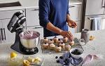 Classic 4.5 Quart Tilt-Head Stand Mixer - Black