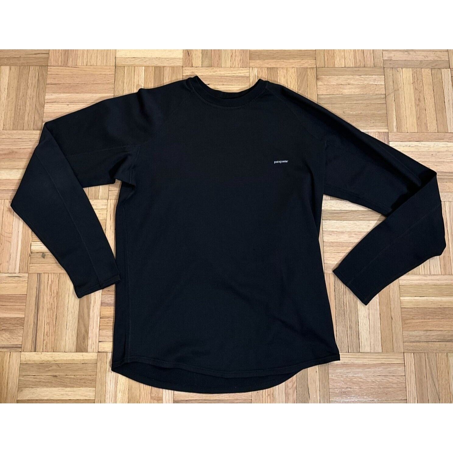 Patagonia Capilene Base Layer Shirt - Men's Medium