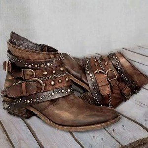 Vintage Cowboy Boots with Metal Rivets and Chunky Heel