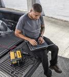 DEWALT 1000W Car Power Inverter with LCD Display