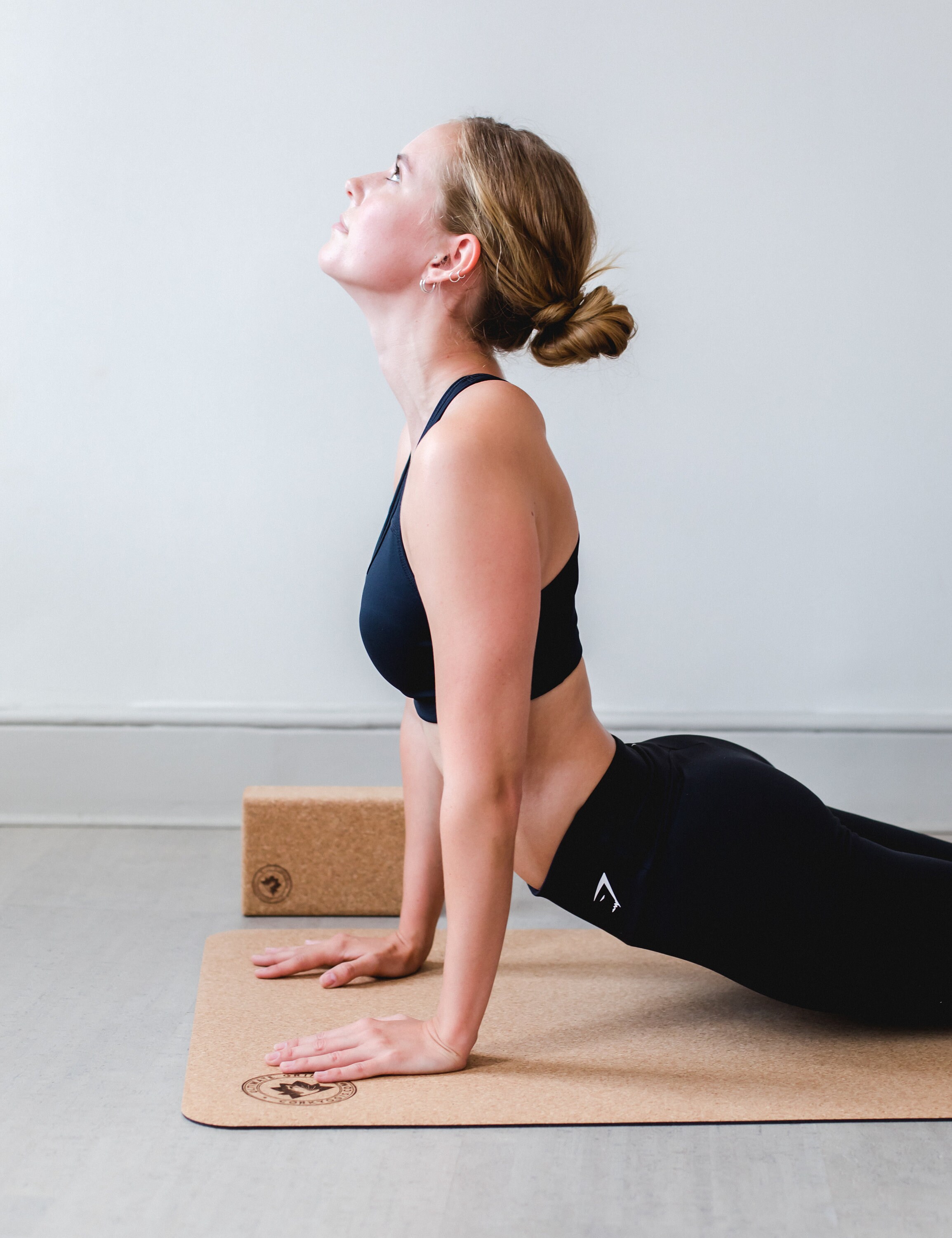 Eco-Friendly Natural Cork Yoga Mat - Classic Yogi